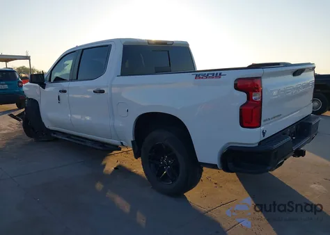 2020 Chevrolet Silverado 1500 4Wd Short Bed Lt Trail Boss z USA, uszkodzony, nr VIN 3GCPYFEDXLG270469